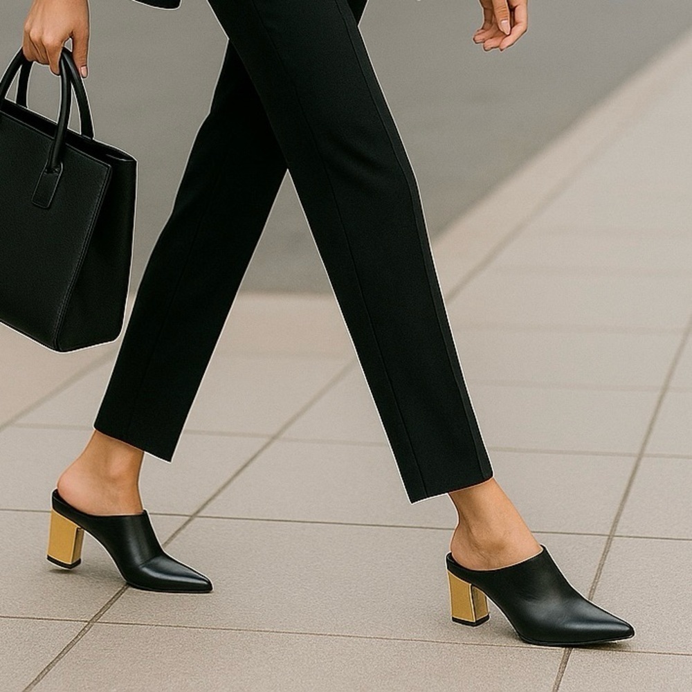 Worthington Nelda Black Gold Heel Mules Sz 7M Block Heel Pumps | New with Box
